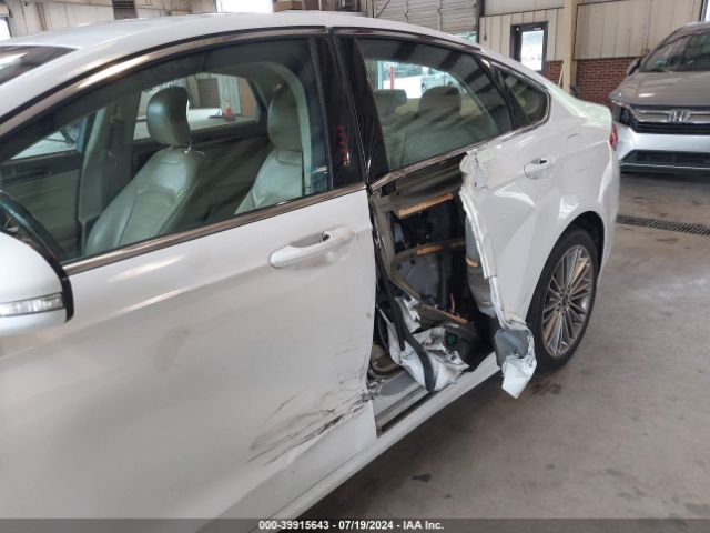 3FA6P0HD8ER372731 Ford FUSION SE