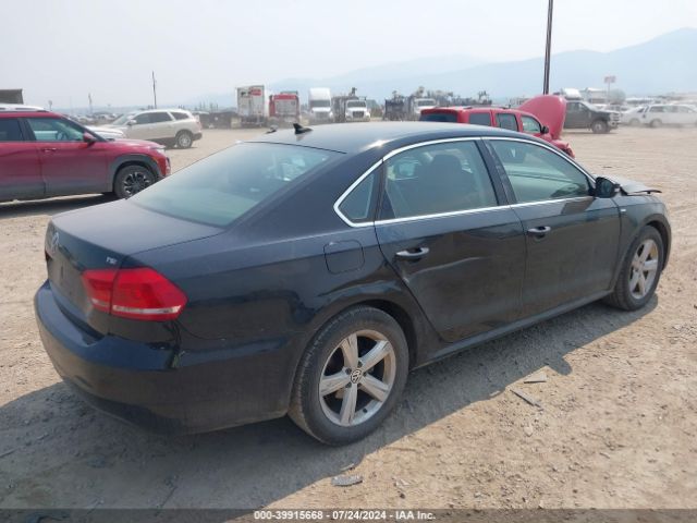 1VWAT7A39EC038519 Volkswagen Passat 1.8t Wolfsburg Edition