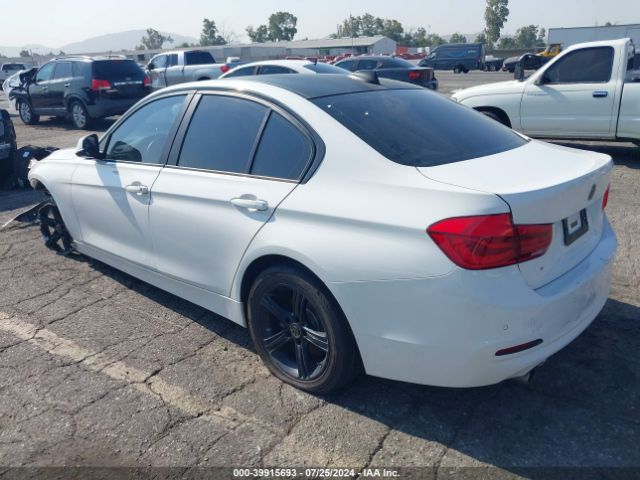 WBA8E1G57JNU90286 BMW 320i