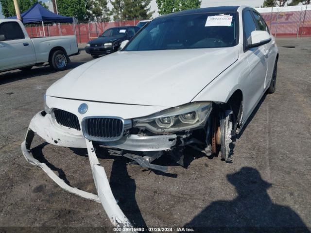 WBA8E1G57JNU90286 BMW 320i
