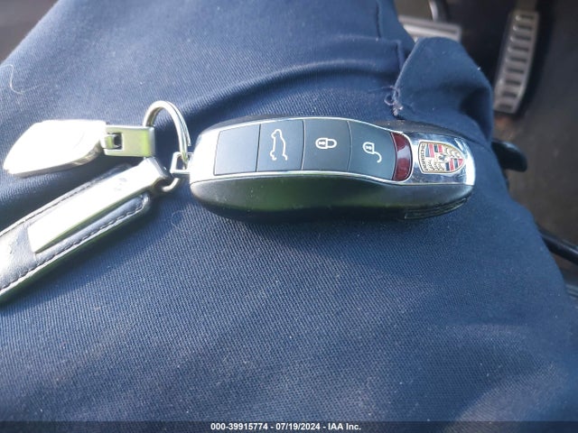 2011 PORSCHE CAYENNE WP1AB2A22BLA45760 Photo 10