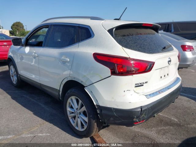 JN1BJ1CP9KW522097 Nissan Rogue Sport Sv