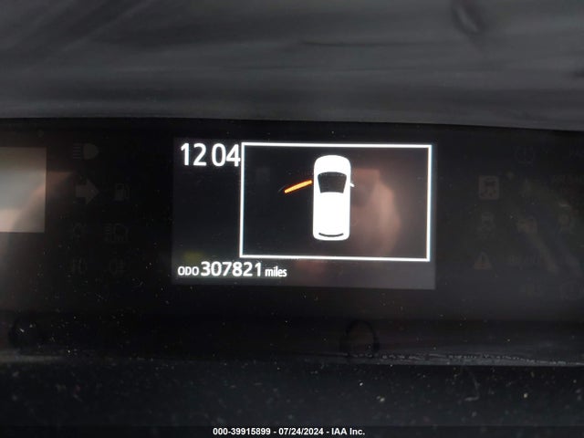 Toyota Prius C Four 2018 JTDKDTB31J1612094 Image 15