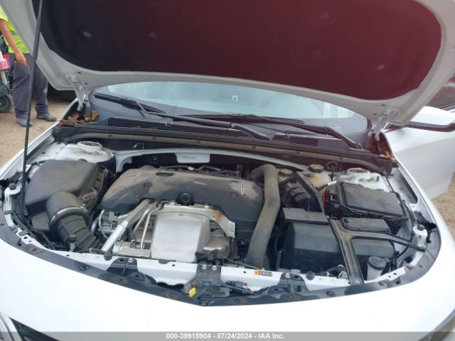 1G1ZF5SX1GF178139 Chevrolet MALIBU 2LT