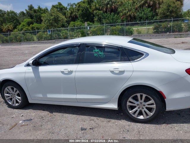 1C3CCCAB7GN166975 Chrysler 200 Limited