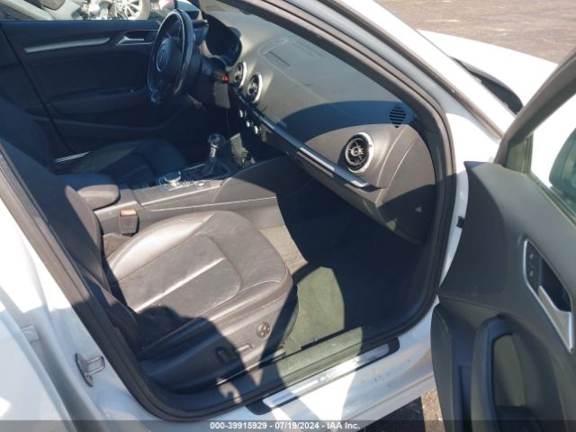 WAUUPBFF9GA106551 Audi A3 E-tron 1.4t Premium