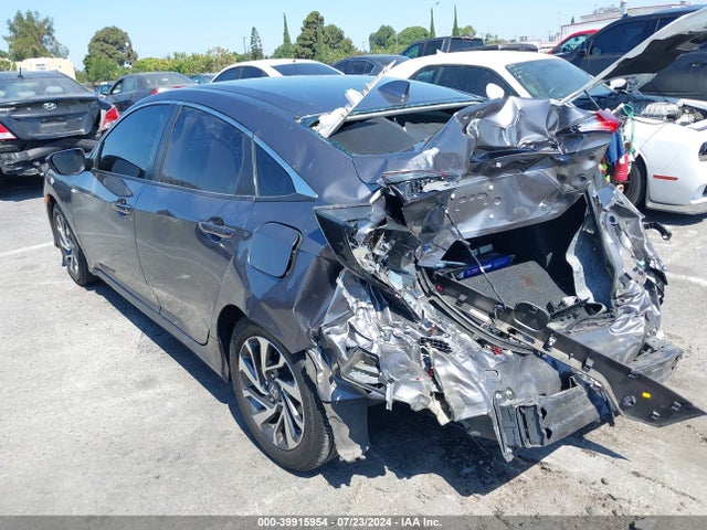 Honda k20c2 2018 2HGFC2F77JH577088 Image 16