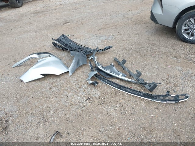 Toyota SIENNA XLE 2024 5TDYRKEC0RS205478 Image 12