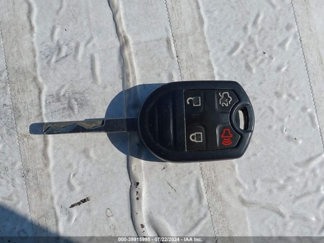 3FADP4TJ7GM105964 Ford FIESTA S