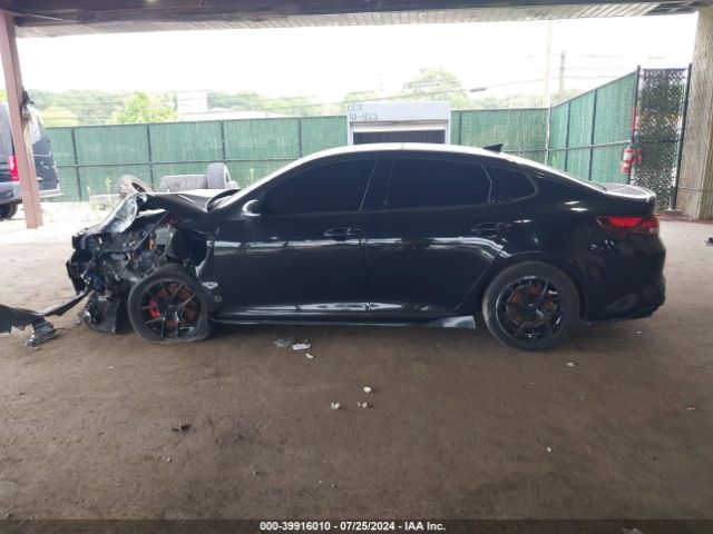 5XXGV4L25HG153925 KIA Optima Sxl Turbo