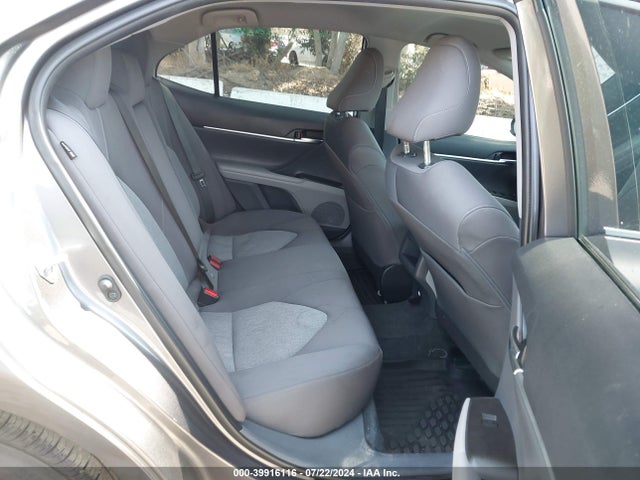 Toyota CAMRY LE 2022 4T1C11AK4NU639977 Image 8