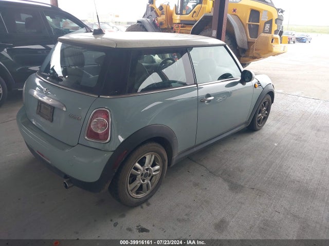 2013 MINI HARDTOP WMWSU3C59DT689298 Photo 3
