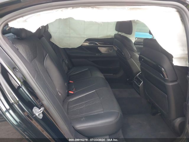 WBA7F0C55JGM24042 BMW 750i