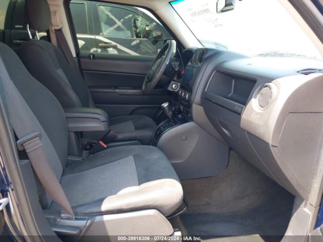 1C4NJRBBXGD668946 Jeep Patriot Sport