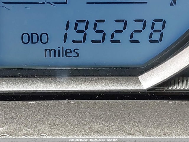Toyota RAV4 LE 2015 JTMZFREV0FD044693 Image 15