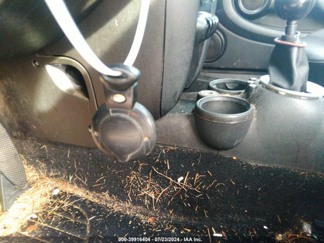 2012 MINI COOPER WMWSU3C51CT367091 Photo 10