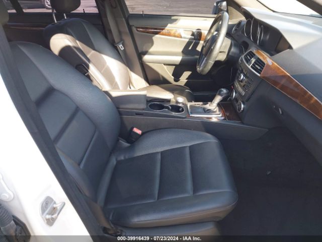 WDDGF4HB1EA938011 Mercedes-Benz C 250