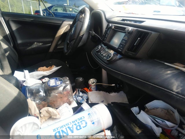 Toyota Rav4 Xle 2018 2T3WFREV7JW410745 Image 5