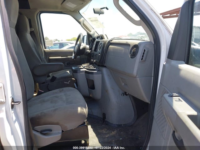 Ford E-250 Commercial 2014 1FTNE2EW4EDA30599 Image 5