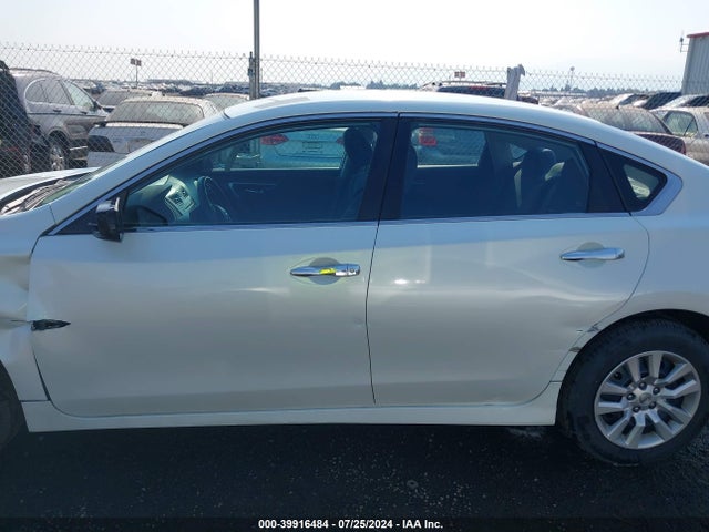 Nissan Altima 2.5 S 2014 1N4AL3AP4EN215034 Image 15