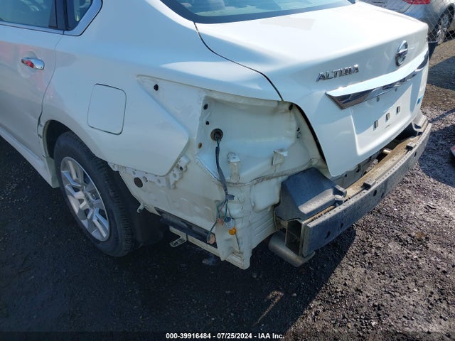 Nissan Altima 2.5 S 2014 1N4AL3AP4EN215034 Image 6