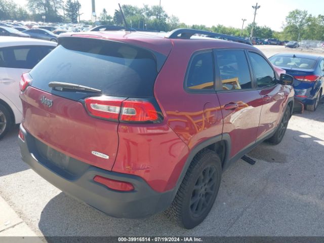 1C4PJLCB4FW706811 Jeep Cherokee Latitude
