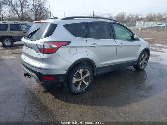 1FMCU9G9XHUA72012 Ford ESCAPE SE