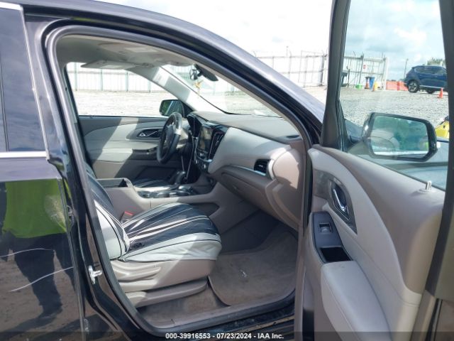 1GNERGKW6KJ219684 Chevrolet Traverse 1lt