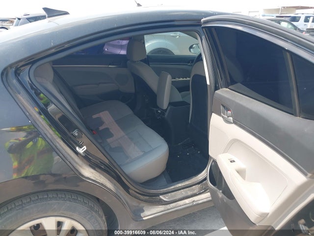 Hyundai ELANTRA SE 2017 5NPD74LF2HH133149 Image 8