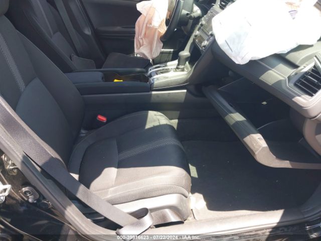 2HGFC2F5XHH538228 Honda Civic Lx