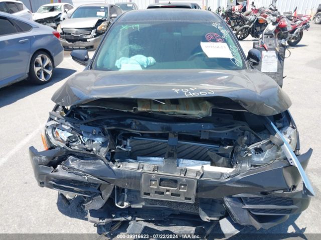 2HGFC2F5XHH538228 Honda Civic Lx