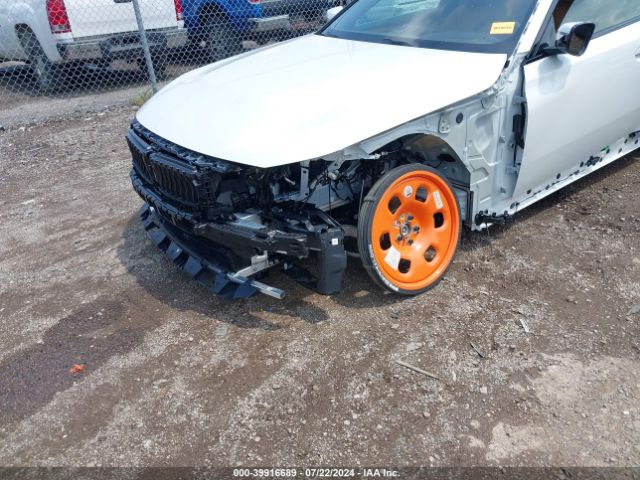 3MW33CM04R8E47236 BMW 230 I Xdrive