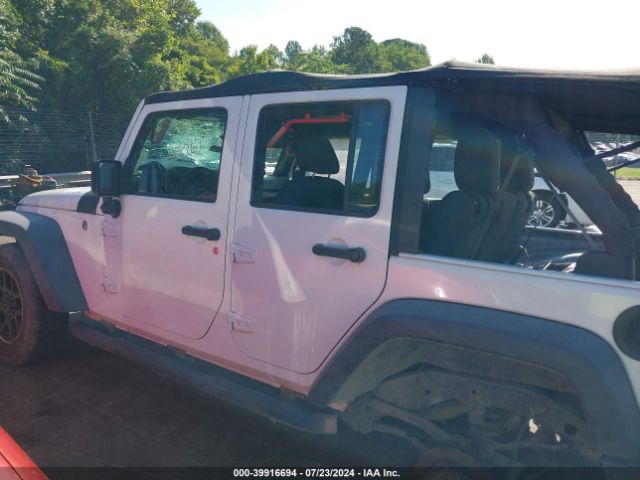 1C4BJWDG1HL536630 Jeep Wrangler Unlimited Sport 4x4