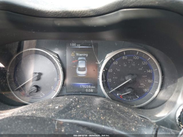 JN1BV7AP9EM690929 Infiniti Q50