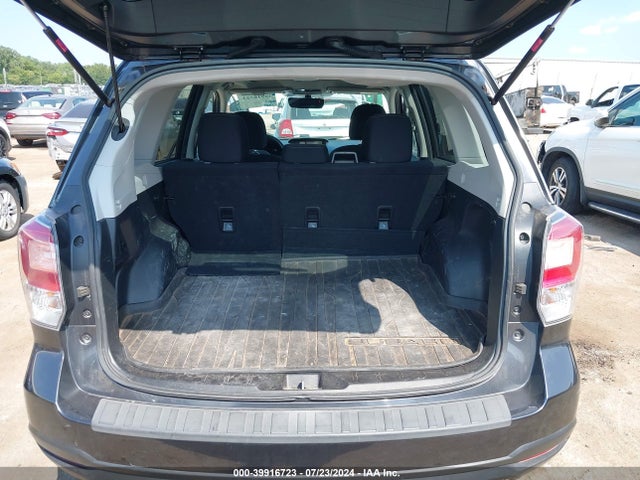 Subaru Forester 2.5i Limited 2018 JF2SJAJC7JH597723 Image 16
