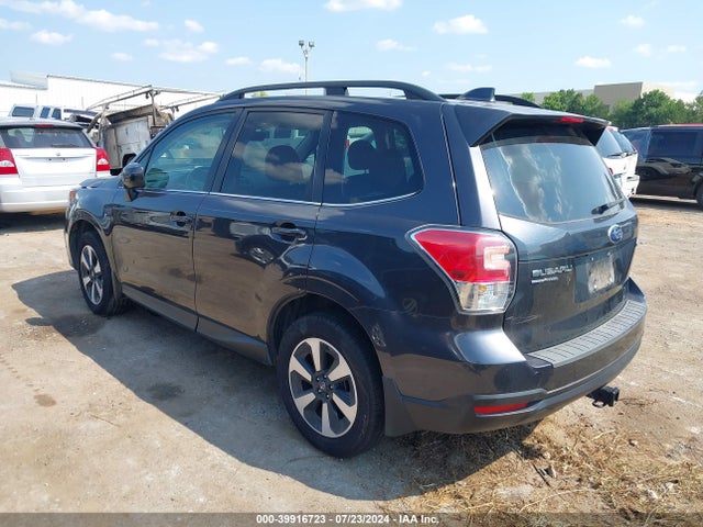 Subaru Forester 2.5i Limited 2018 JF2SJAJC7JH597723 Image 3