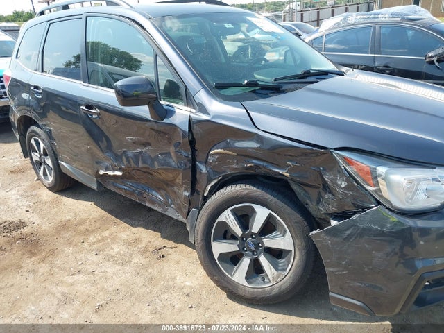 Subaru Forester 2.5i Limited 2018 JF2SJAJC7JH597723 Image 6