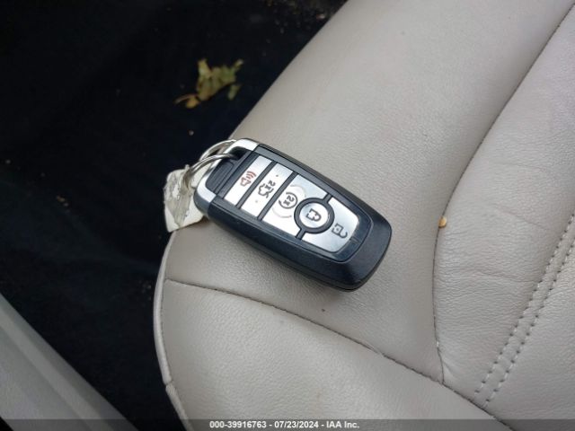 3FA6P0PU6HR202907 Ford Fusion Energi Se Luxury