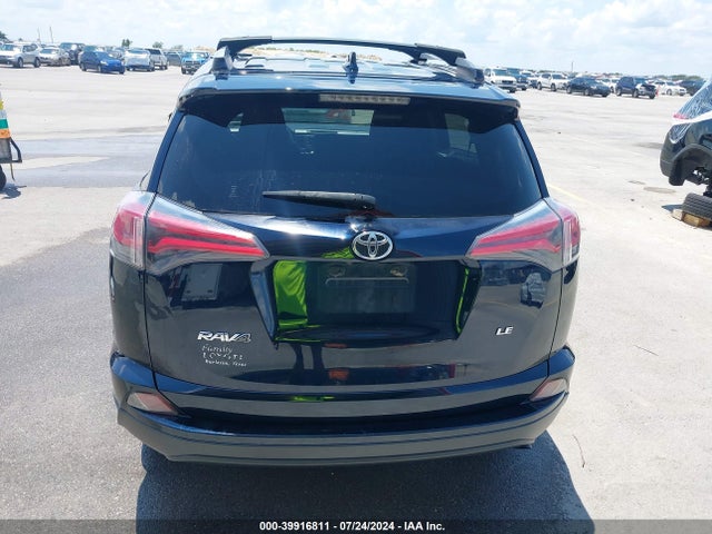 Toyota RAV4 LE 2018 JTMZFREV5JJ736233 Image 16