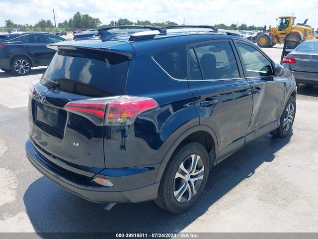 Toyota RAV4 LE 2018 JTMZFREV5JJ736233 Image 4