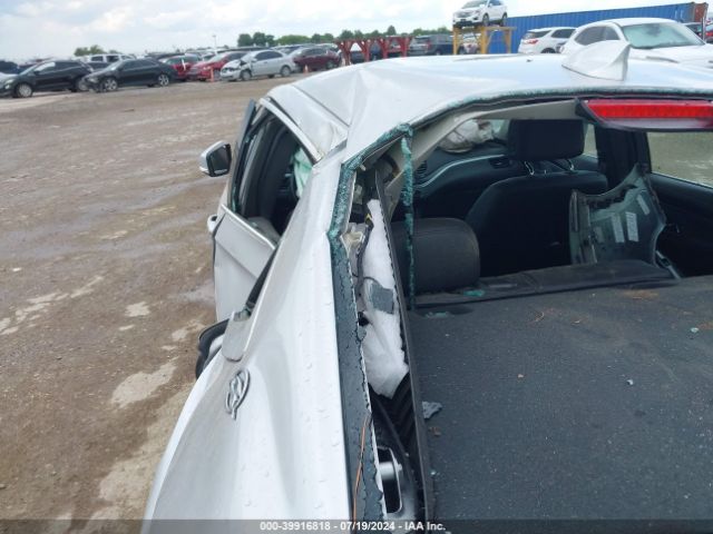 1G11Z5S33LU103157 Chevrolet Impala Fwd Lt