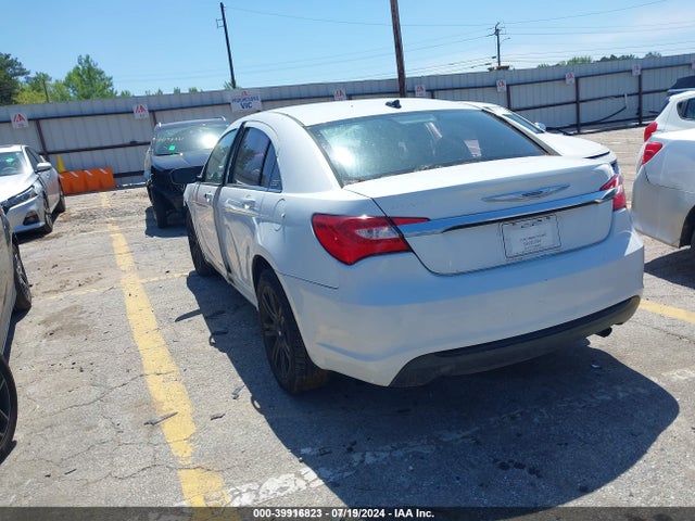 2012 Chrysler 200 Touring მანქანა იყიდება აუქციონზე, vin: 1C3CCBBB9CN104657, აუქციონის ნომერი: 39916823