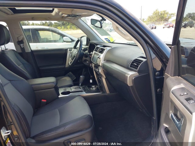 Toyota 4runner Sr5 Premium 2018 JTEBU5JRXJ5497632 Image 5