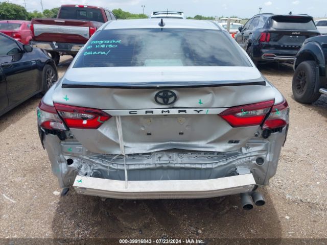 4T1G11AK4NU033600 Toyota Camry Se Nightshade Edition