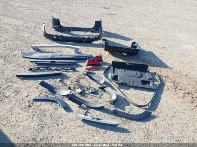 3GKALMEV1JL235605 GMC Terrain Sle