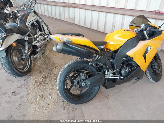 39916951 :رقم المزاد ، JKAZXCD1X6A013925 vin ، 2006 Kawasaki Zx1000 D6f مزاد بيع