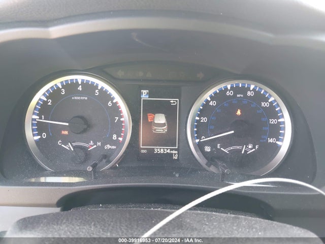Toyota Highlander Le 2018 5TDZARFH3JS033031 Image 7