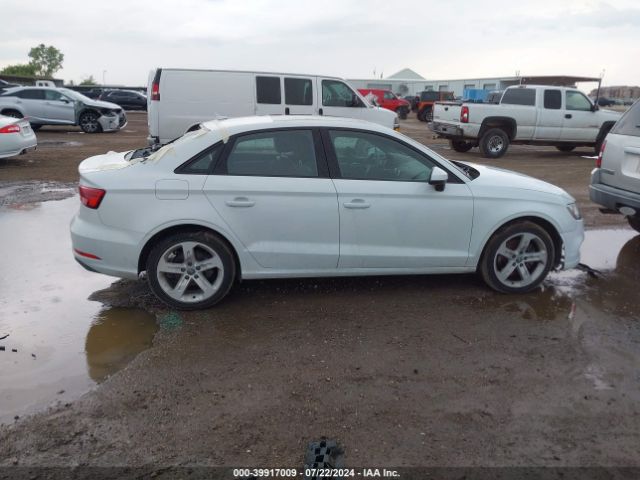 WAUAUGFF1J1036690 Audi A3 2.0t Premium/2.0t Tech Premium