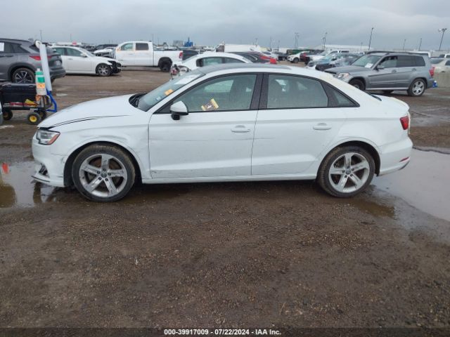 WAUAUGFF1J1036690 Audi A3 2.0t Premium/2.0t Tech Premium