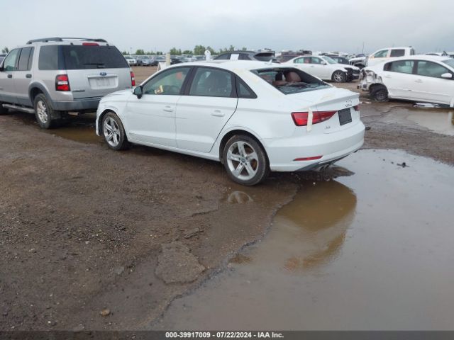 WAUAUGFF1J1036690 Audi A3 2.0t Premium/2.0t Tech Premium